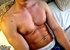 MY MUSCLES AND MY HAIRY PENIS!
