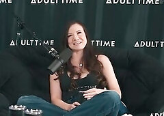 This week on the pod, host Bree Mills is joined by guest host Casey Calvert for an interview with Alison Rey! As expected, Alison Rey and Casey Calver