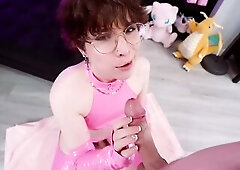 Femboy bimbo floozy likes getting screwed in the booty and taking loads