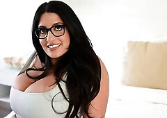 Caught my fresh step sis fingering her cunt with her GIGANTIC BAZOOKAS out - Sarah Arabic