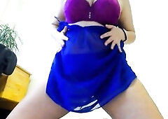 Beautifull Curves mother I'd like to fuck Dance in Hot Lingery and Demonstrate but Plug in Large Butt!