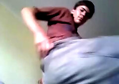 Australian Gay Guy Shows His Big Pink Asshole And His Dildo