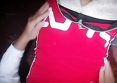 Modelo porno llama a su doctor para que le revise su pussy