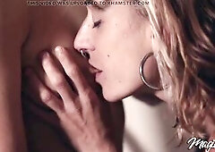 A beauty's date - two angels have sex in a restaurant and bang the waiter