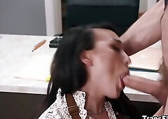 Cliff  and Kasey joyfully plant a kiss before a good BANG!