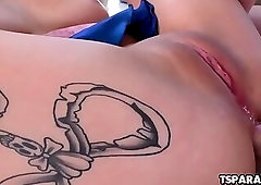 TS Girl Tarynxo Enjoys Assfucking Her Girlfriend