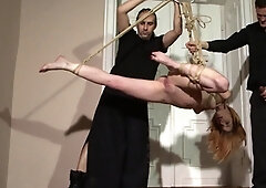 Fetish threesome with hotties in latex