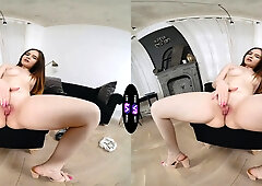 This curvy slut knows how to finger her Tight Pussy perfectly - tmwvrnet