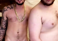 Erick Diaz Realiza Meu Sonho Teaser (COMPLETO NO XVIDEOS CRIMSON)- Maloka comendo gordinho urso