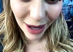 Amateur Webcam Cute Teen Plays Solo with Big Dildo