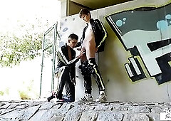 Danger Fuc -Lue Geer Curtis Cameron