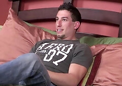 Solo: Dancing Through Doubt and Discovery