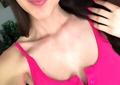 Love Chat Big Boobs Brunette Masturbating For Cam