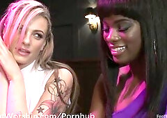 Foot Playgirl Screws Dahlia Sky’s Taut Vagina