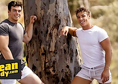 Muscular Hunks Clark Reid & Kyle Go Crazy On Each Others Cock And They Both Cum Hard