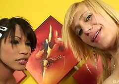 Third World Media Movies: Bruna & Karolle: Sapphic Submersion