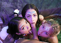 Steamy girls push the limits of their pussies in loud FFFM kinks