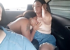 Amateur teen Nathy_hott enjoys solo fingering session while Valentinasmithh watches