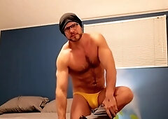 Hairy man, cumming in, geysers