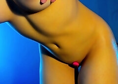 Amateur Webcam Babes Going Solo