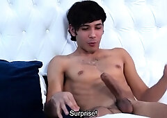 Amateur tennis player exposes her big boobs