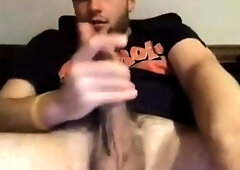 Str8 Guy Strokes Big Cock on Webcam