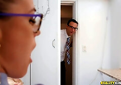 Attractive MILF and seductress 3some arousing xxx video