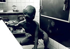 HORROR PORN – Roswell UFO