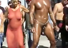 Amateur - Resumen Folsom Street Feria del Fetiche