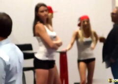 Convention Day 2 / Latina Showgirl - Videos - JohntronX