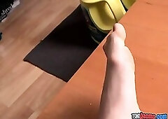 ToeGasm on the Chair