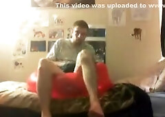 Another ride on the red balloon.