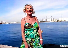 How To Blonde - Eva Delage