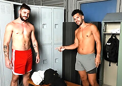 New boyfriend at the locker room in spicy gay perversions
