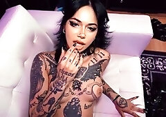 Small-tits, sexy-clothes, face-banging