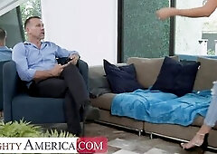 Armani Ebony is over her ally's abode coz her ally's spouse is a therapist. That Babe is suffering from a lack of penis due to her new split