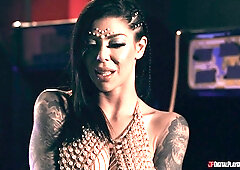 Ebony Demi Sutra hot lesbian sex