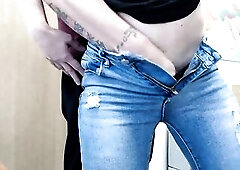 Will be secret screwing in office. Round butt amateur girfriend in blue jeans and ebony pants.