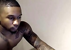 011 - Paco H - Showing Off