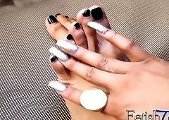 Sweet ebony babe is sensual with her amazing feet solo