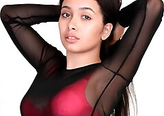 Ebony teen Aaliyah Hadid plays with a big rubber dildo