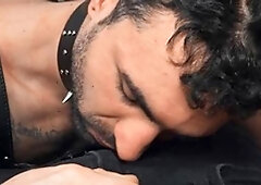 Bromo - American Ian Greene fingering