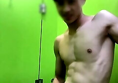 Tele - Handsome Pinoy cumshot