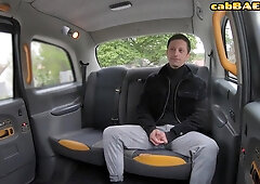 Nasty babe cockriding lucky guy in car