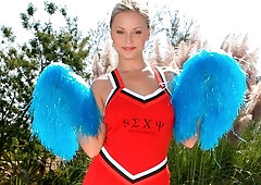 Cutie with big booty Liliane Tiger likes hardcore anal penetration