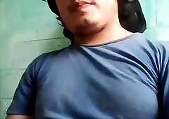 Jesus en boxer jalandose el pene avienta semen episodio 5