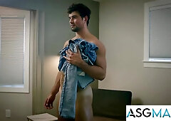 Wild Game Hesitant Hunk Derek Kage Seals Deal In Mike Monroes Hairy Hole