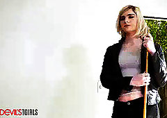 Tiny-tits, transgender