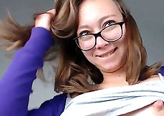 Milf ilk hot mammories puffies on web cam