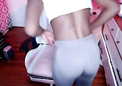 See hawt trans whore Vanniall strutting in taut white Calvin Klein briefs and a skimpy crop top that barely contains her curves. This hung ebony t-gir
